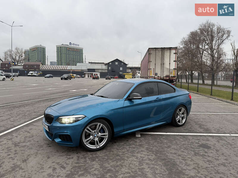 Купе BMW 2 Series 2018 в Киеве