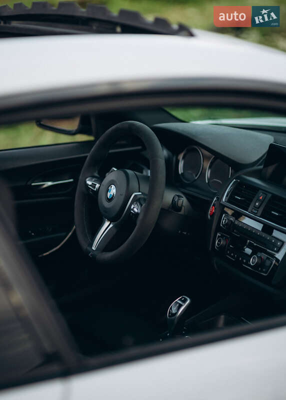 Купе BMW 2 Series 2017 в Киеве фото 16 Купе BMW 2 Series 2017 в Киеве