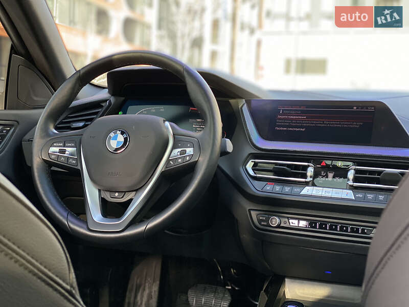Купе BMW 2 Series 2023 в Киеве фото 27 Купе BMW 2 Series 2023 в Киеве