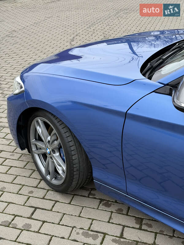 Кабриолет BMW 2 Series 2015 в Ужгороде