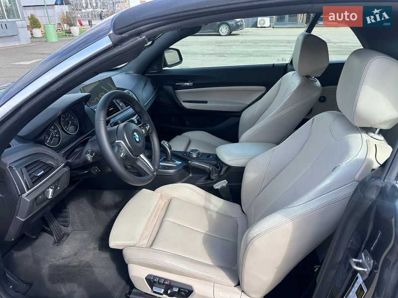 Кабриолет BMW 2 Series 2015 в Киеве