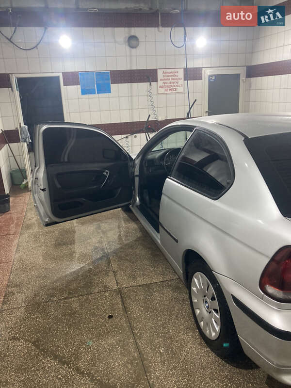 Купе BMW 3 Series Compact 2002 в Черкассах фото 5 Купе BMW 3 Series Compact 2002 в Черкассах