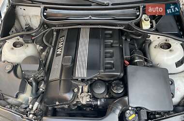 Купе BMW 3 Series Compact 2001 в 