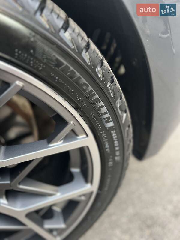 Ліфтбек BMW 3 Series GT 2017 в Києві фото 13 Ліфтбек BMW 3 Series GT 2017 в Києві