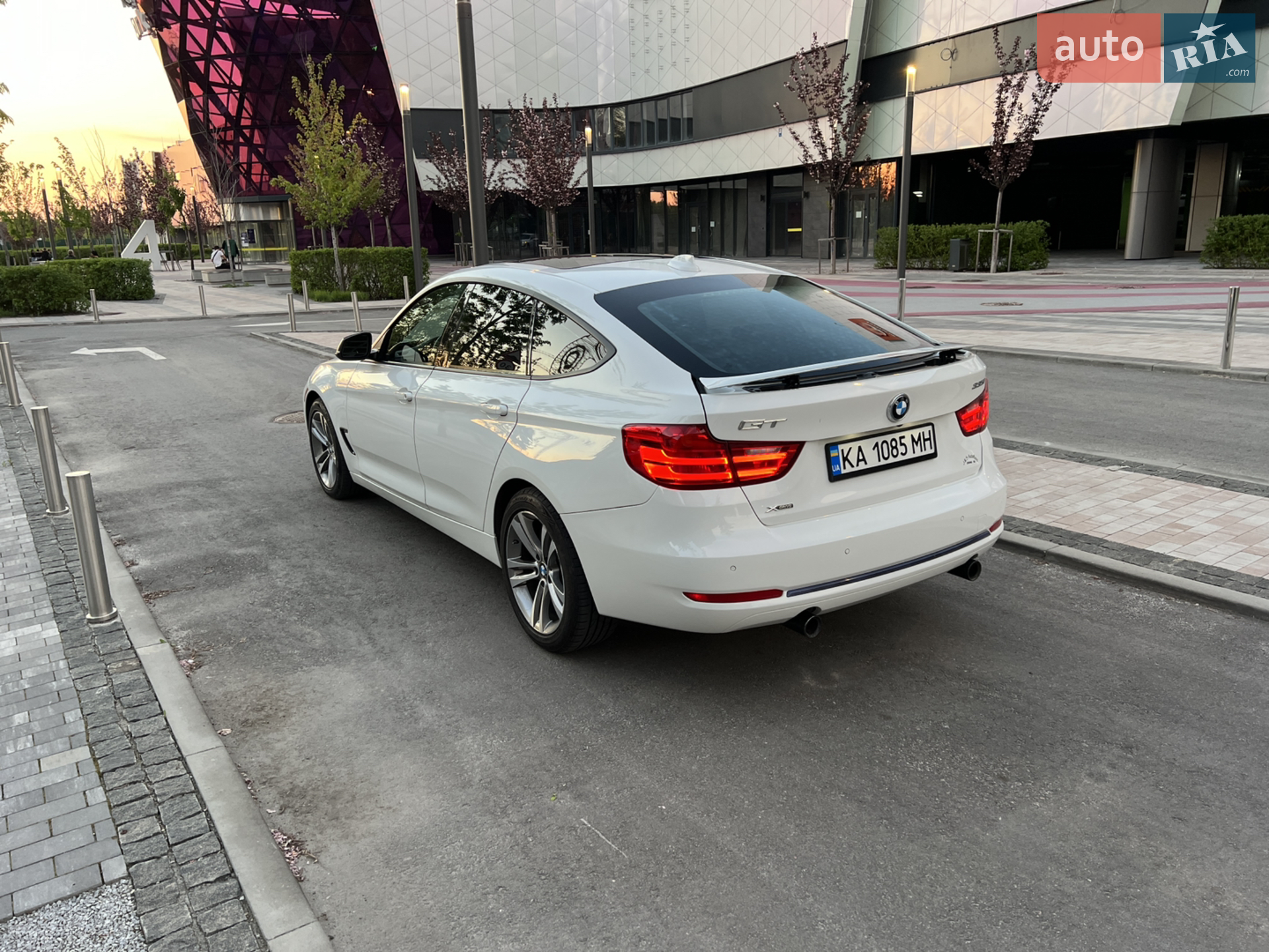2014 BMW 3er - мініатюра 2