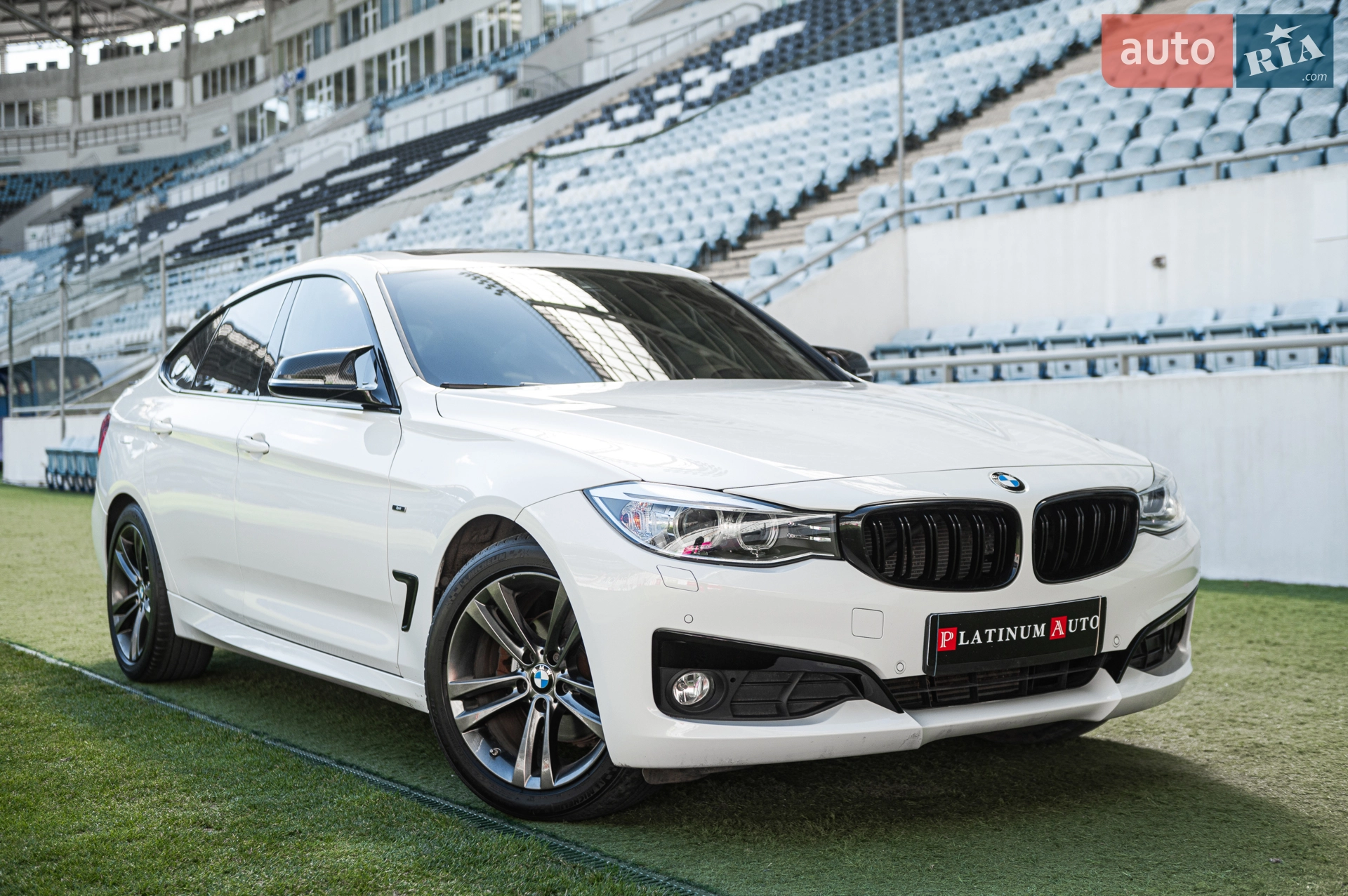 2015 BMW 3er - фото 1