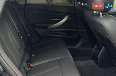 Седан BMW 3 Series GT 2015 в 