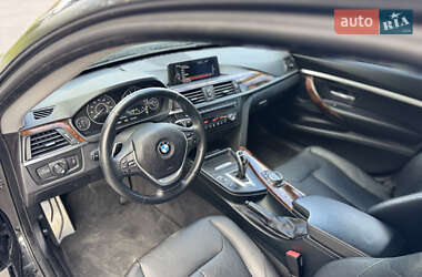 Ліфтбек BMW 3 Series GT 2014 в  фото 99 Ліфтбек BMW 3 Series GT 2014 в