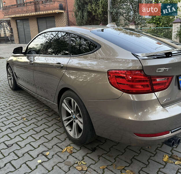 Ліфтбек BMW 3 Series GT 2016 в Чернівцях фото 5 Ліфтбек BMW 3 Series GT 2016 в Чернівцях