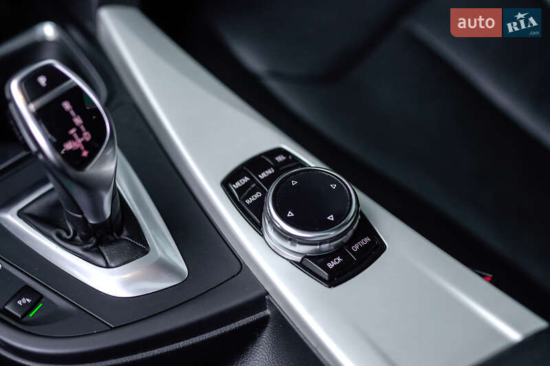 Ліфтбек BMW 3 Series GT 2013 в Львові фото 28 Ліфтбек BMW 3 Series GT 2013 в Львові