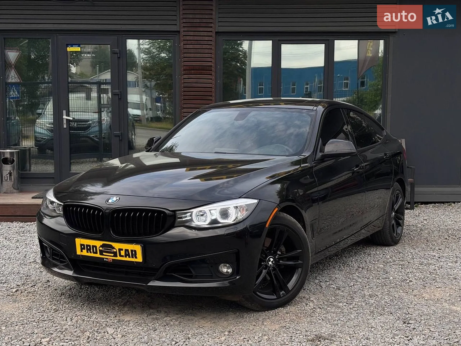 2015 BMW 3er - фото 1