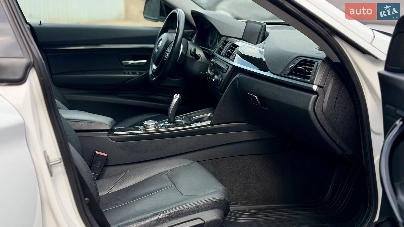 2014 BMW 3er - мініатюра 27