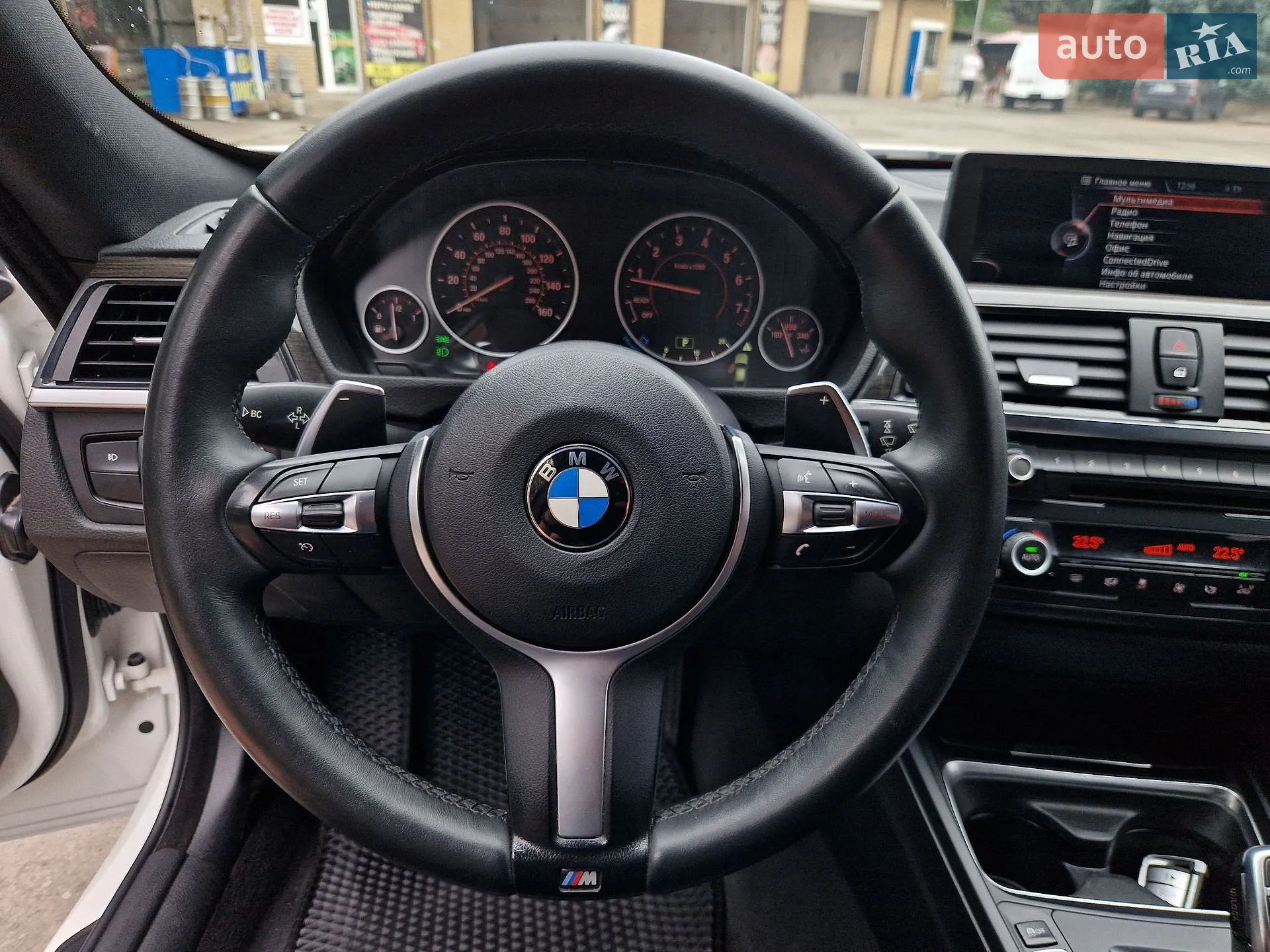 2015 BMW 3er - мініатюра 16