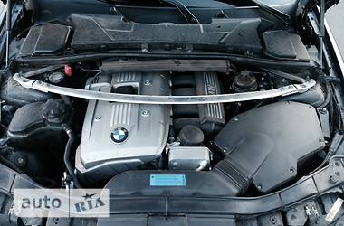 Седан BMW 3 Series 2005 в 