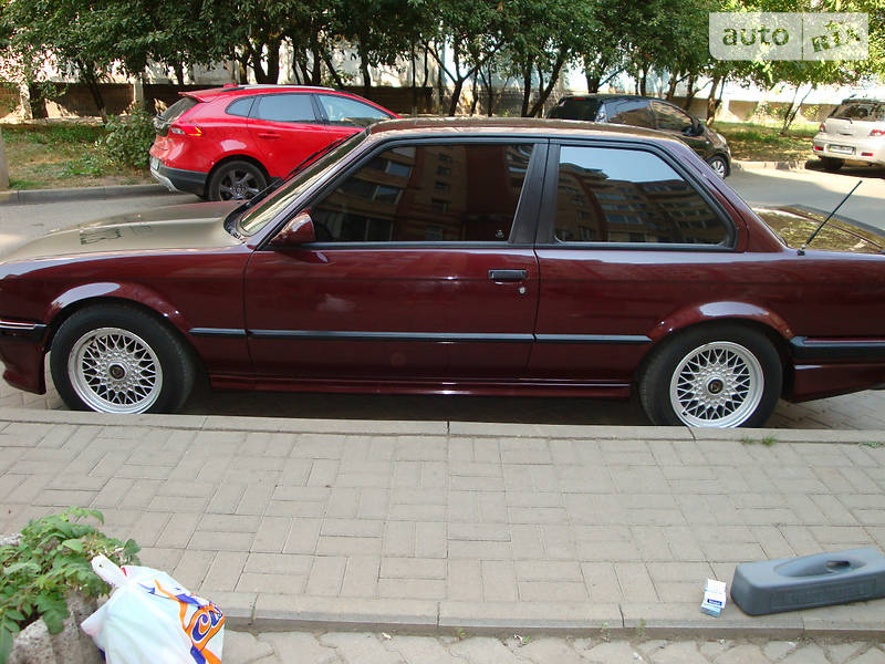 Купе BMW 3 Series 1984 в Одессе