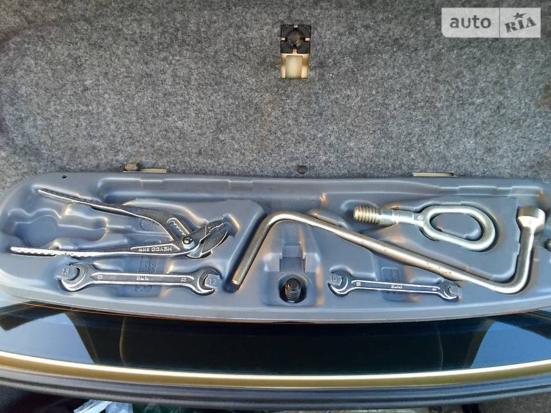 Купе BMW 3 Series 2003 в Киеве фото 26 Купе BMW 3 Series 2003 в Киеве