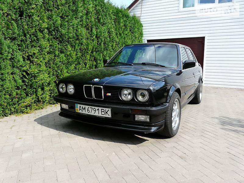 Седан BMW 3 Series 1986 в Житомире