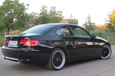 Купе BMW 3 Series 2009 в Ровно