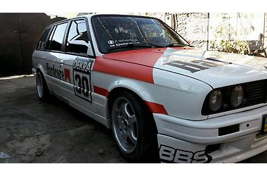 Универсал BMW 3 Series 1987 в Татарбунарах
