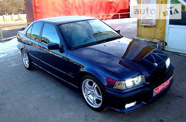 Седан BMW 3 Series 1996 в Львове