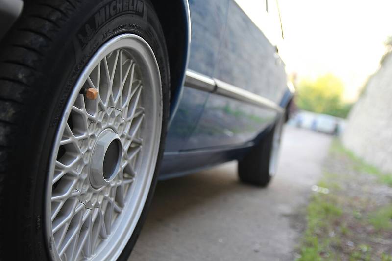 Купе BMW 3 Series 1986 в Черновцах