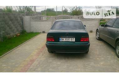 Седан BMW 3 Series 1996 в Ровно