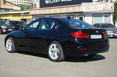 Седан BMW 3 Series 2016 в Киеве