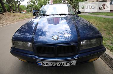 Купе BMW 3 Series 1992 в Киеве