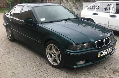 Седан BMW 3 Series 1997 в Ровно