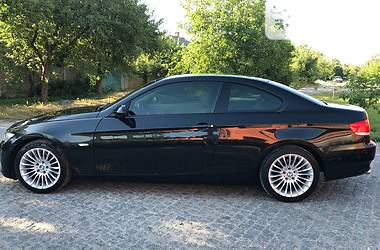 Купе BMW 3 Series 2009 в Харкові