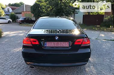 Купе BMW 3 Series 2009 в Харькове