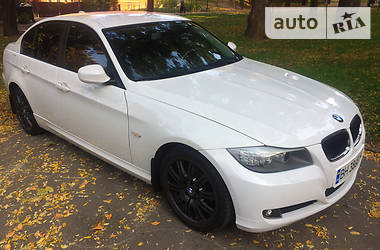 Седан BMW 3 Series 2011 в Одессе