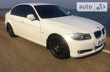 Седан BMW 3 Series 2011 в Одессе