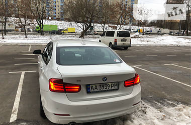 Седан BMW 3 Series 2013 в Киеве