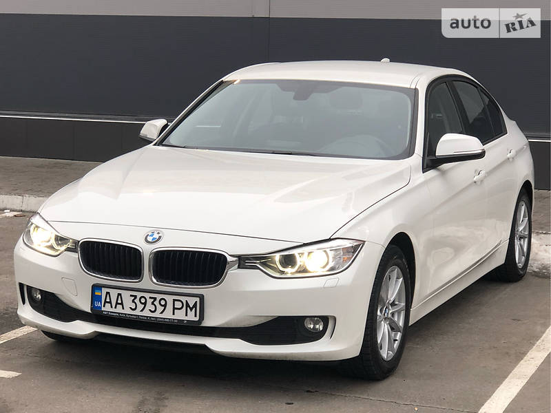 Седан BMW 3 Series 2013 в Киеве