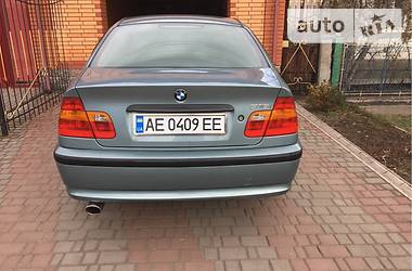 Седан BMW 3 Series 2004 в Кривом Роге