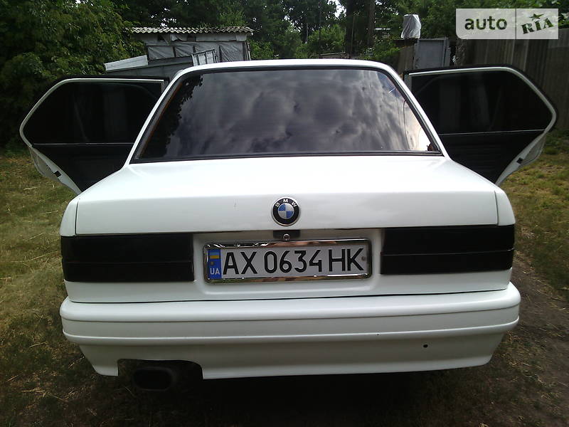 Седан BMW 3 Series 1984 в Харкові