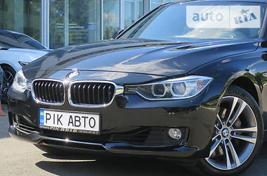 Седан BMW 3 Series 2012 в 