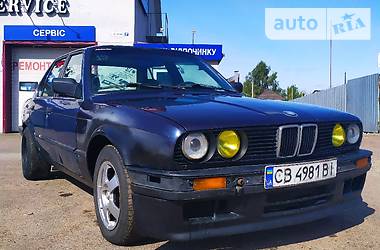 Седан BMW 3 Series 1988 в Чернігові