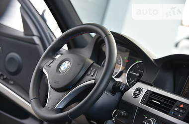 Седан BMW 3 Series 2009 в Дрогобыче