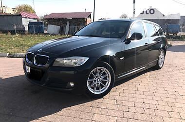 Универсал BMW 3 Series 2010 в Калуше