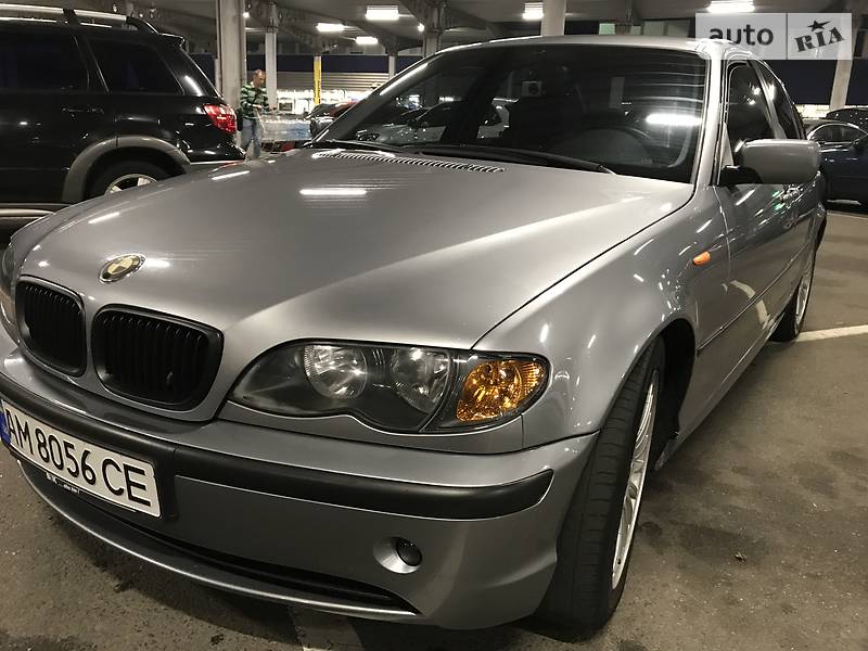 Седан BMW 3 Series 2004 в Киеве
