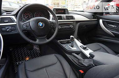 Седан BMW 3 Series 2015 в 