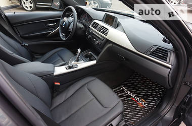 Седан BMW 3 Series 2015 в 