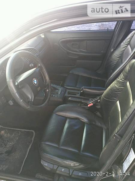 Седан BMW 3 Series 1998 в Рівному