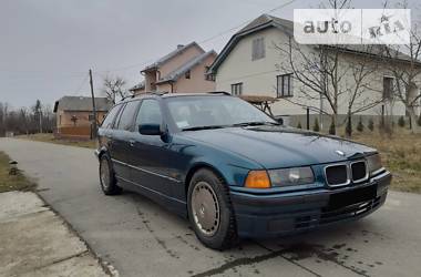 Универсал BMW 3 Series 1996 в Долине