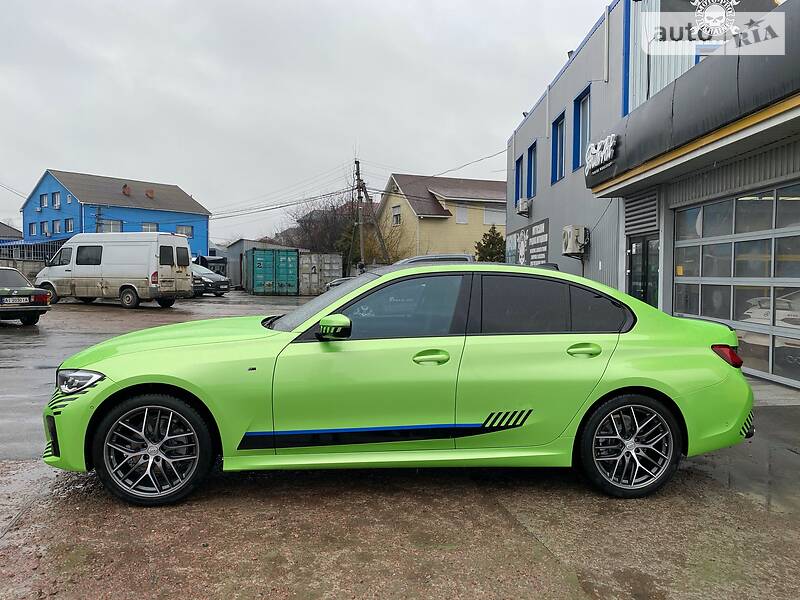 Седан BMW 3 Series 2019 в Києві