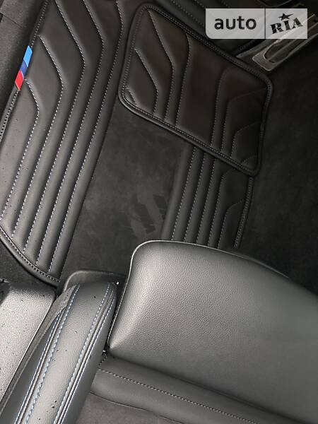 Седан BMW 3 Series 2019 в Києві