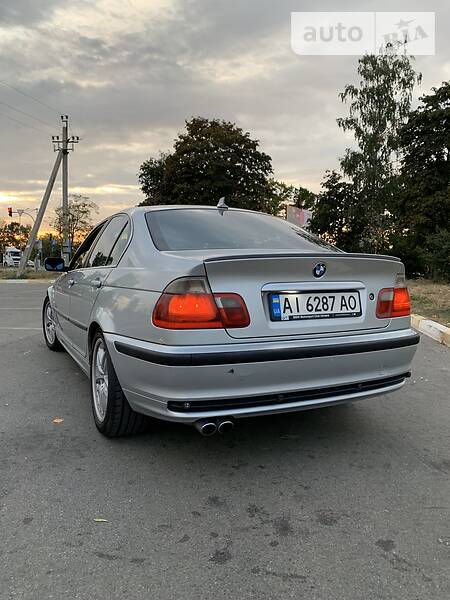 Седан BMW 3 Series 2000 в Києві