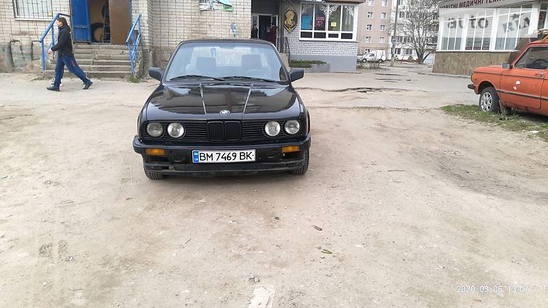 Седан BMW 3 Series 1984 в 